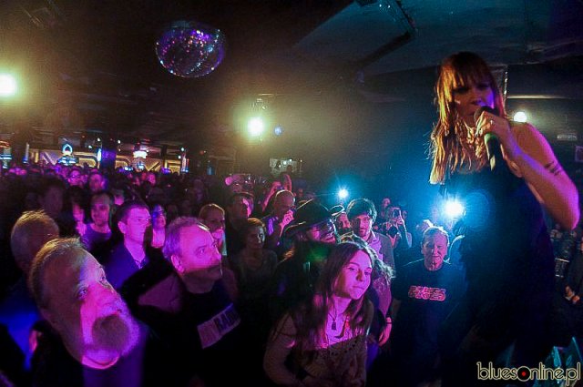 Beth Hart in Warsaw 2013 (16)